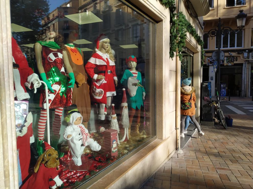 Tienda de disfraces Bacanal en Zaragoza.