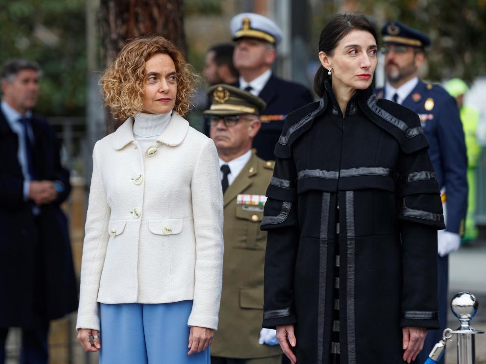 Batet y Llop en el izado de la bandera.