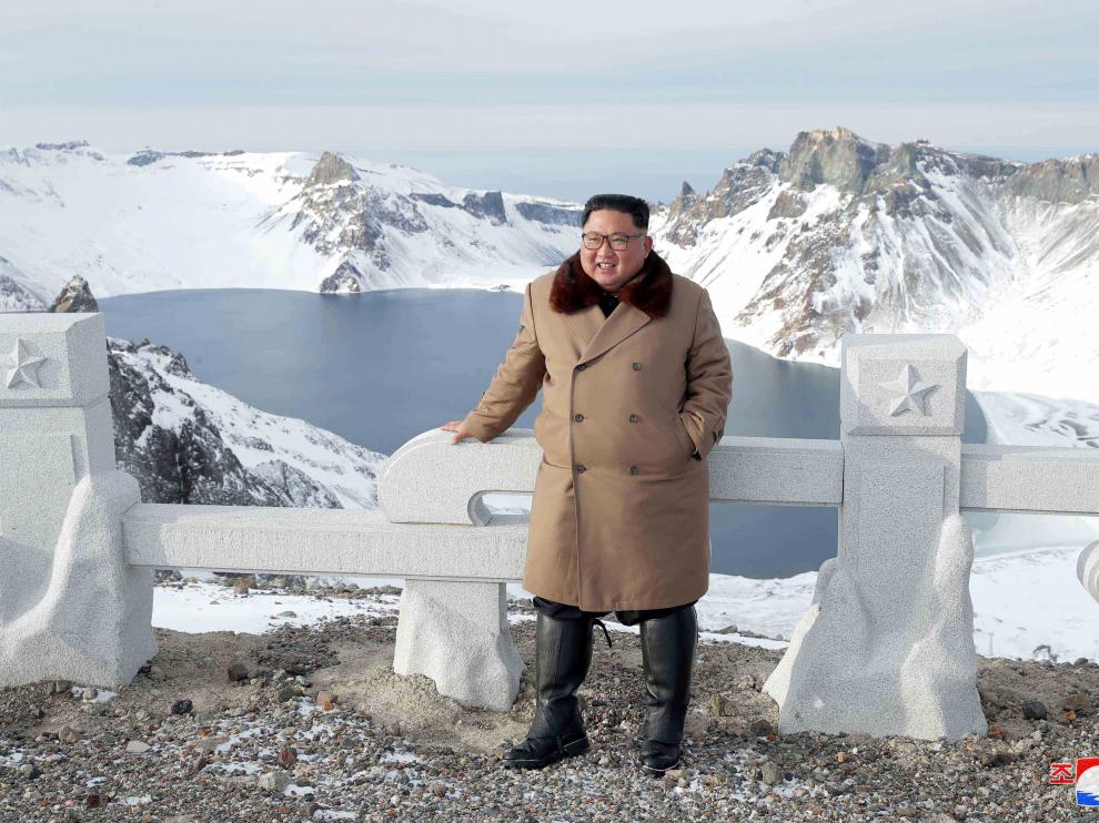 Kim Jong-un en una zona de alta montaña en el norte de Corea del Norte.