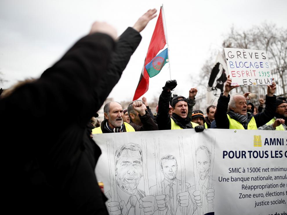 Protesta contra el proyecto de reforma de las pensiones del Gobierno de Macron este sábado en París.