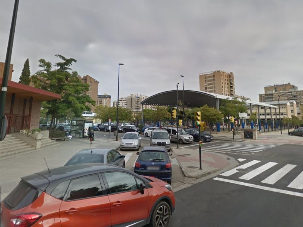 El restaurante en el que robaron los detenidos se encuentra en la calle Miguel Asín y Palacios de Zaragoza.