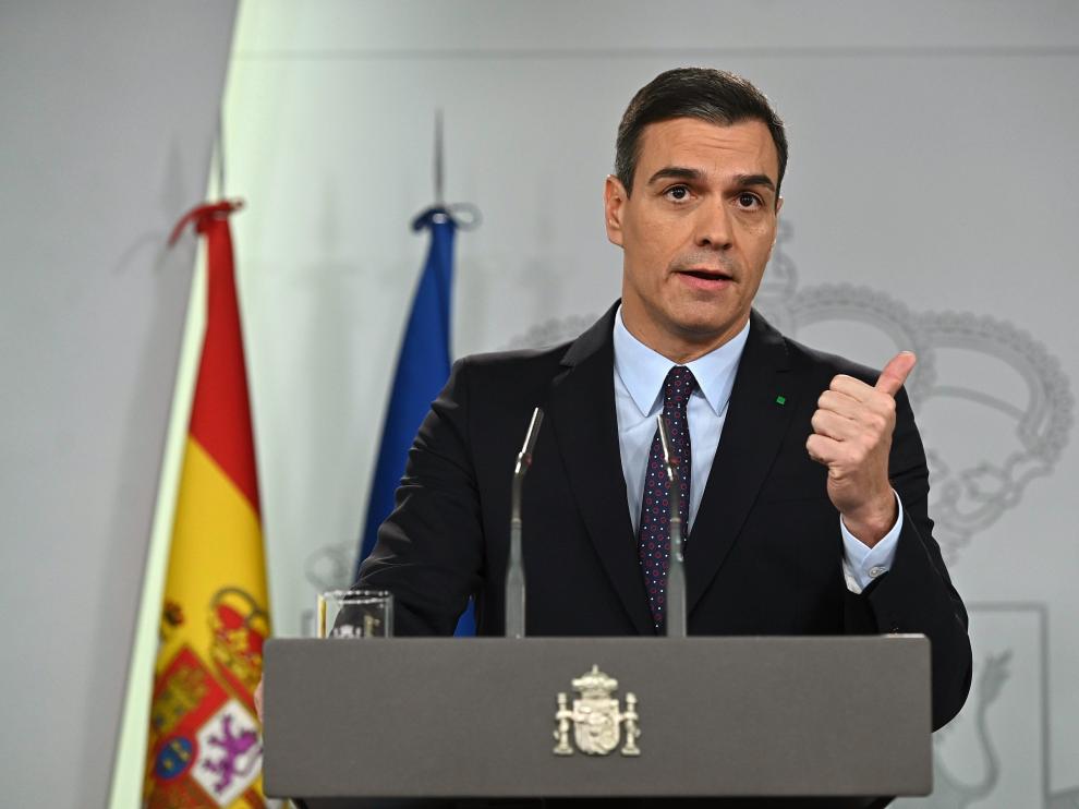 El líder del PSOE y presidente del Gobierno en funciones, Pedro Sánchez, durante la rueda de prensa ofrecida en el Palacio de la Moncloa después de que el rey de España le designara como candidato a presidente