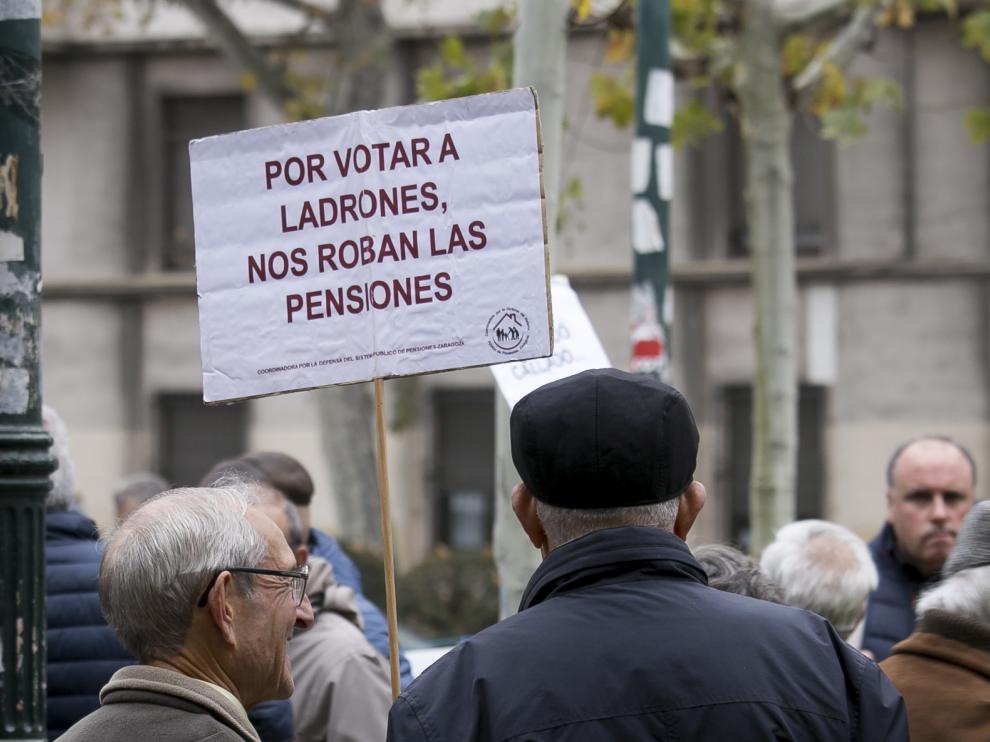 Protesta de pensionistas en Zaragoza