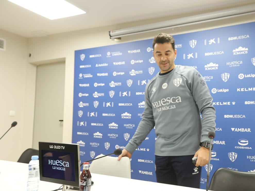 Míchel Sánchez, en la rueda de prensa previa al derbi con el Real Zaragoza.
