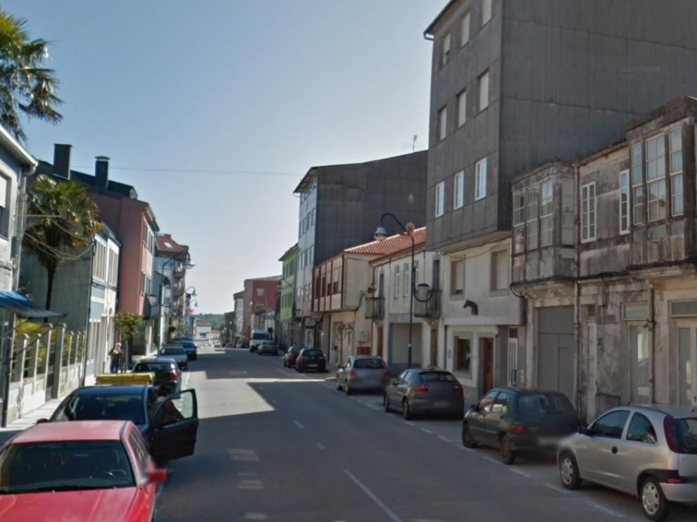 Avenida principal de Curtis, parroquia de La coruña.