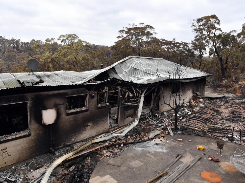 Una de las viviendas calcinadas en los incendios
