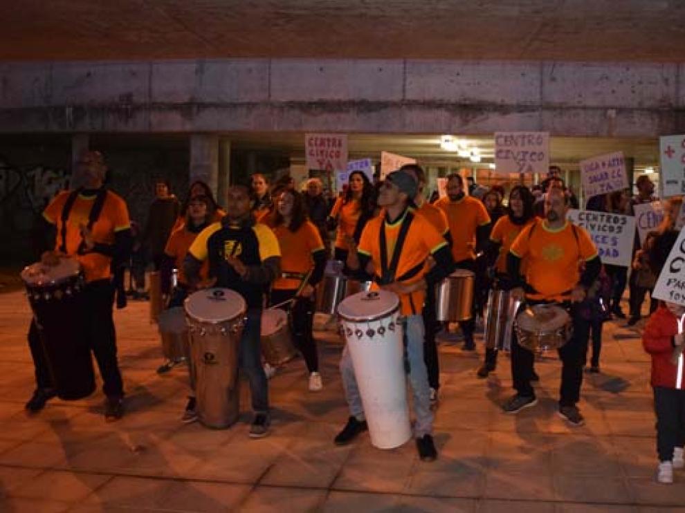 Batucada llevada a cabo la tarde del jueves en las calles del barrio de Parque Goya.
