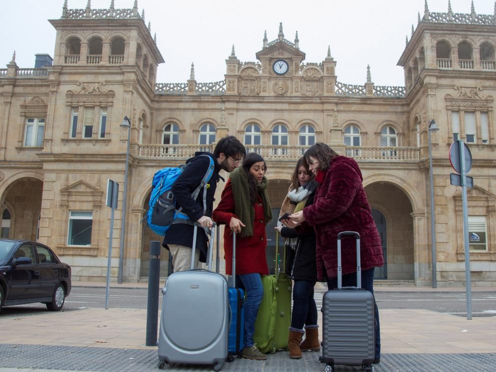 Los 'hijos de la España Vaciada' piden volver a su tierra en un vídeo viral.