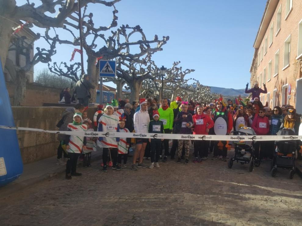 La carrera de Navidad ha recaudado 200 euros para el Club de Montaña.