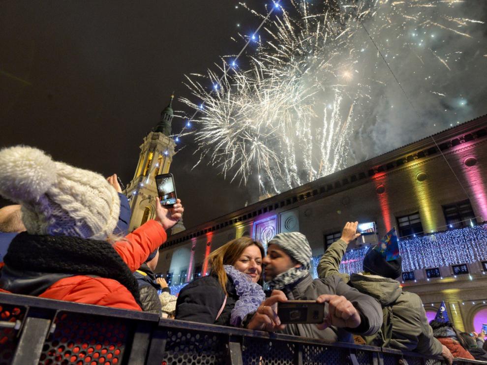 Nochevieja en la plaza del Pilar de Zaragoza.