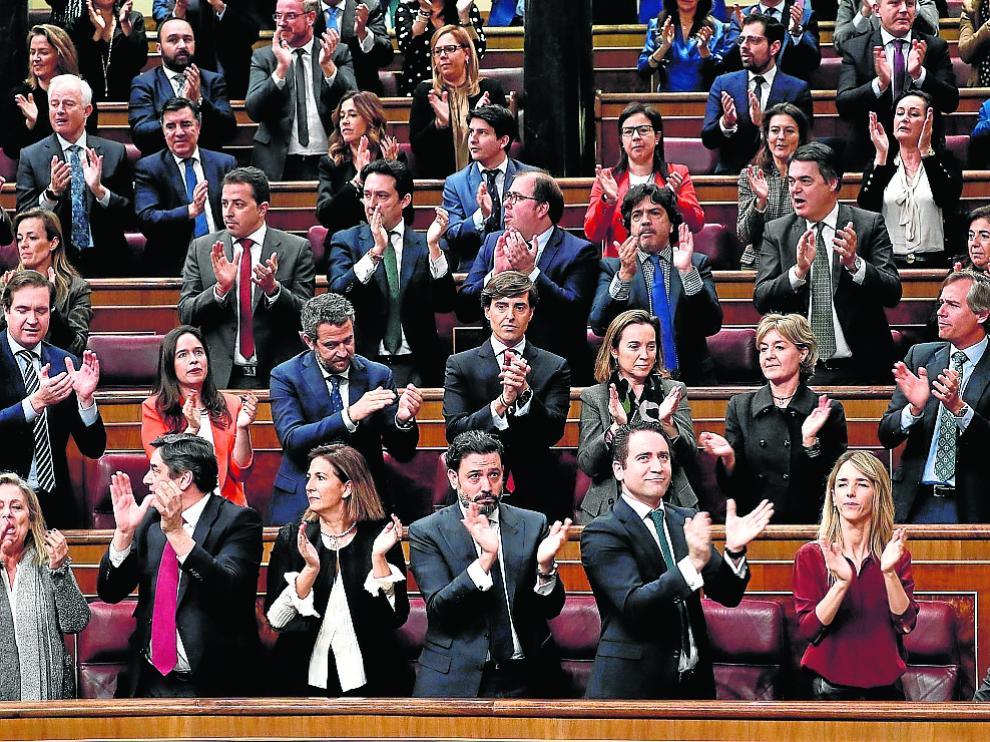 La bancada del PP, ayer durante la sesión de investidura de Pedro Sánchez