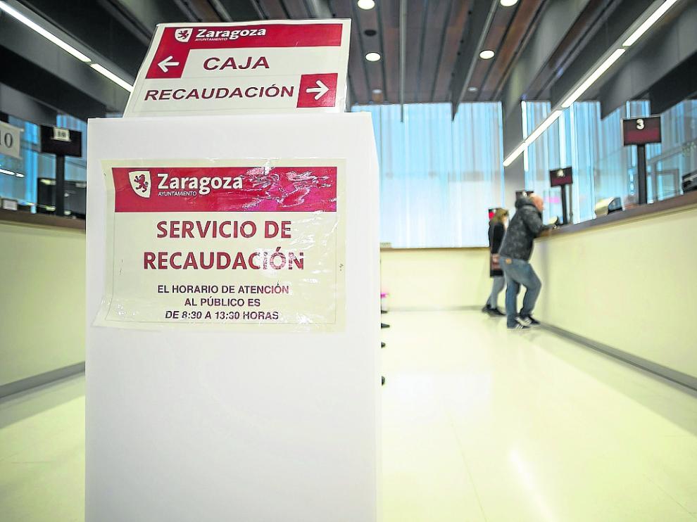 Imagen del servicio de recaudación de tributos del Ayuntamiento, en el edificio Seminario.