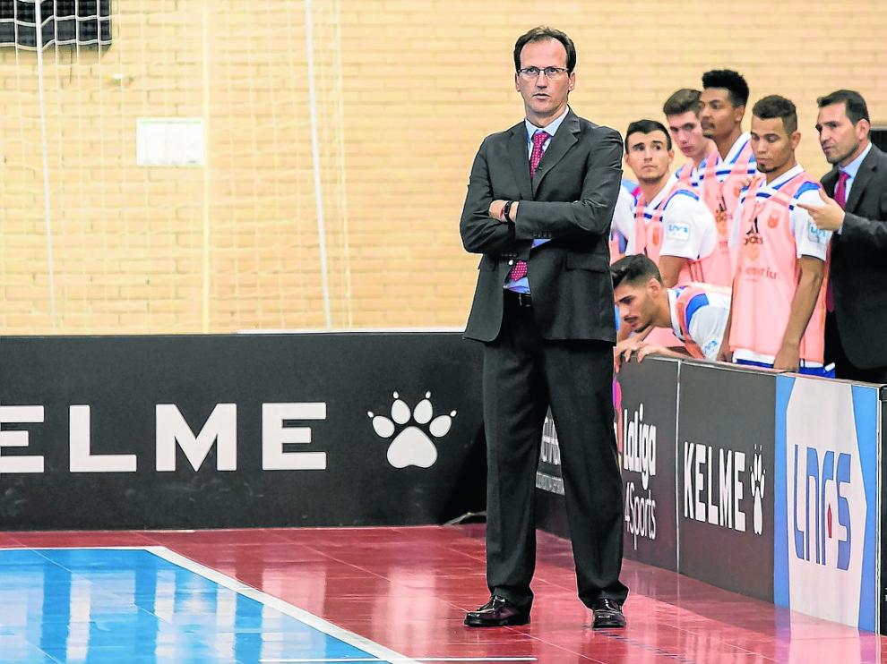 El entrenador Santi Herrero, en el partido Fútbol Emotion-Palma de la anterior temporada