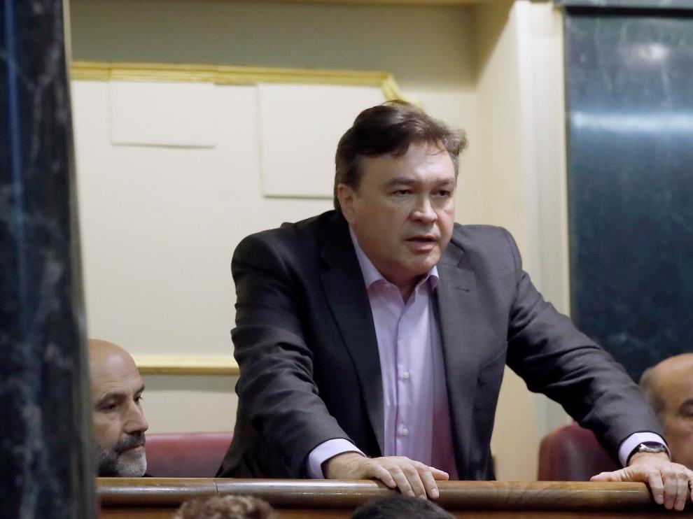 Tomás Guitarte (Teruel Existe), en el pleno de investidura de Pedro Sánchez