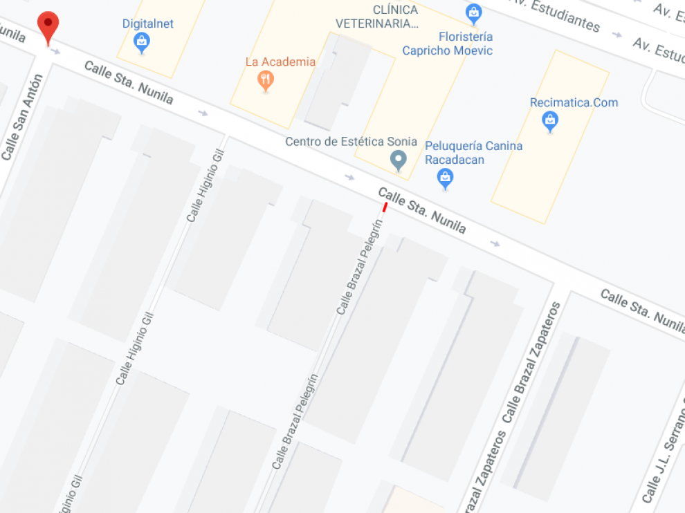 El incendio tuvo lugar en el cruce entre la calle Nunila y Brazal de Santa Isabel.