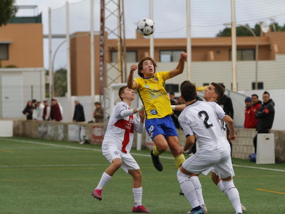Fútbol. DHJ- Atlético Villacarlos vs. SD Huesca.