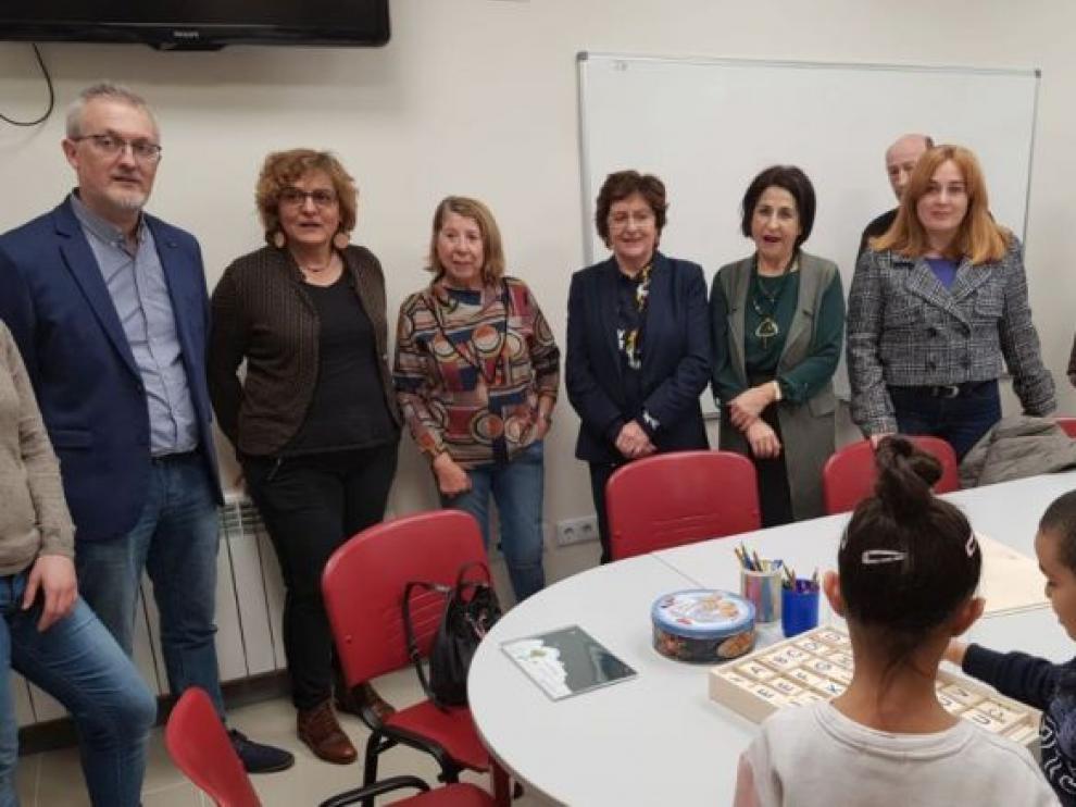 La consejera de Ciudadanía y Derechos Sociales, María Victoria Broto, en su visita al centro