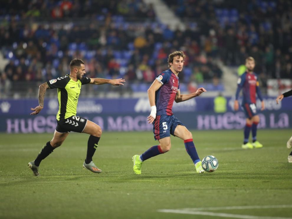 Partido SD Huesca-Tenerife, de la 23ª jornada de Segunda División en El Alcoraz