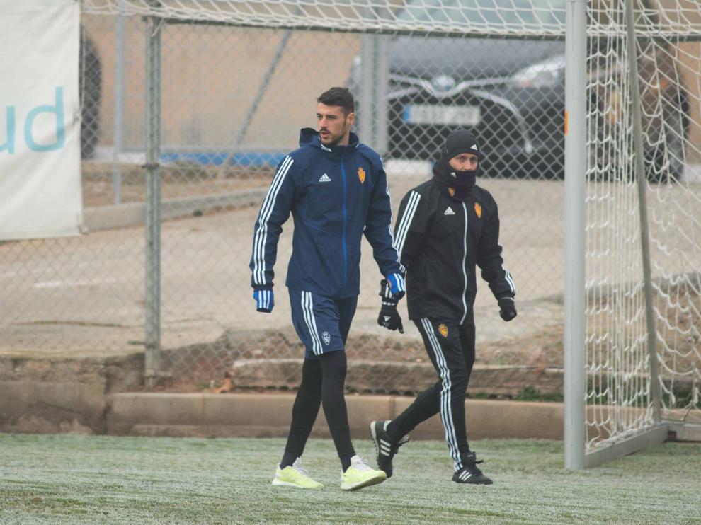 André Pereira, acompañado de Andrés Ubieto, en la Ciudad Deportiva.