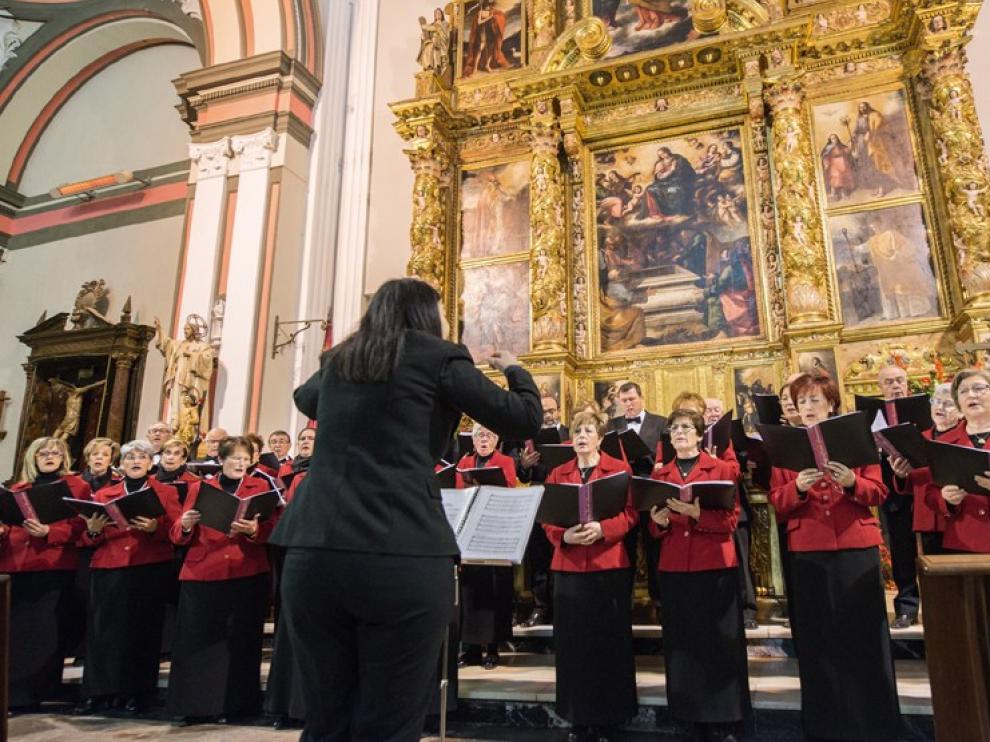 La Coral Almuniense interpretará el himno
