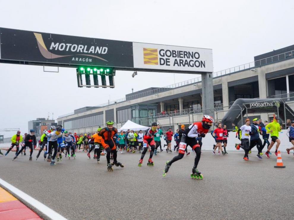 Salida de la carrera de running y patinaje de La Invernal de Motorland, el año pasado