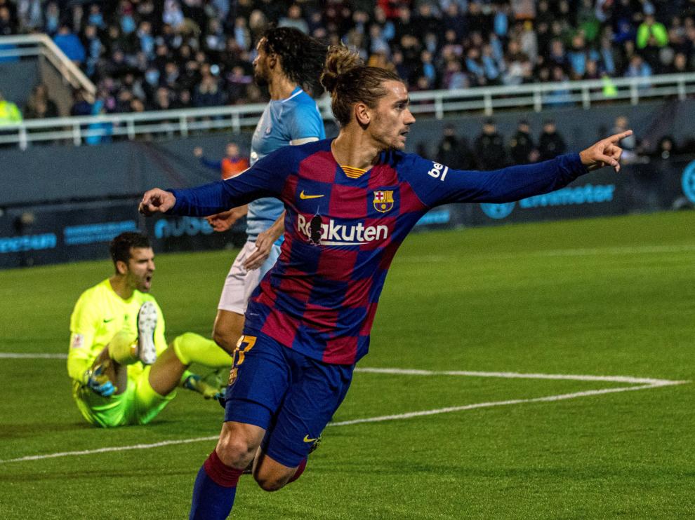 Griezmann celebra su segundo gol, y segundo del Barcelona, ante el Ibiza