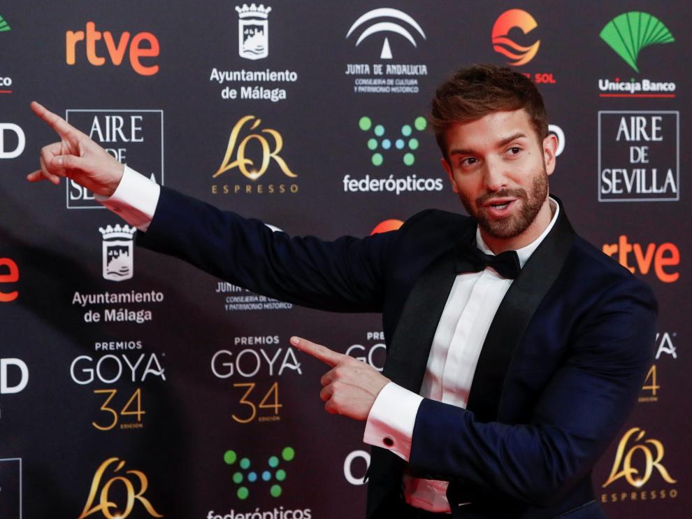 El cantante Pablo Alborán con un traje a medida de Bere Casillas.