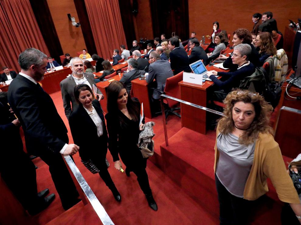 El grupo parlamentario de Cs ha abandonado este martes la comisión del 155.