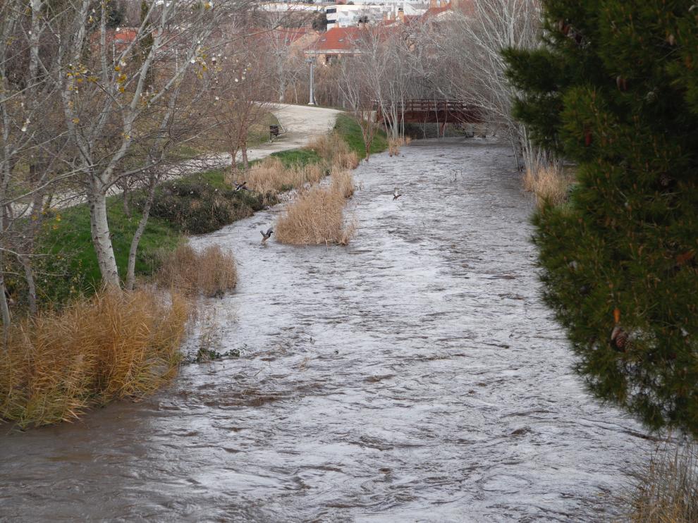 Río Huerva a su paso por Zaragoza