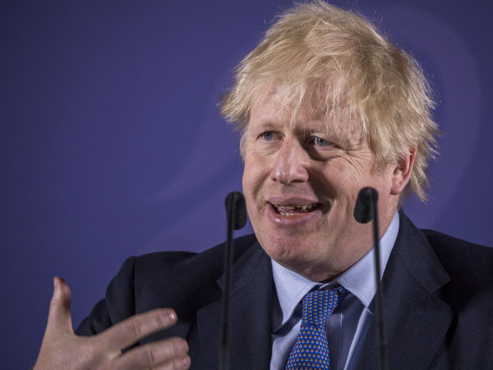 London (United Kingdom), 03/02/2020.- British Prime Minister Boris Johnson gestures as he delivers a speech on 'Unleashing Britain's Potential' at the Old Royal Naval College in London, Britain, 03 February 2020. The United Kingdom officially left the EU on 31 January 2020, beginning an eleven month transition period with negotiations over a future trade deal. (Reino Unido, Londres) EFE/EPA/Jason Alden / POOL British PM Johnson delivers post-Brexit speech