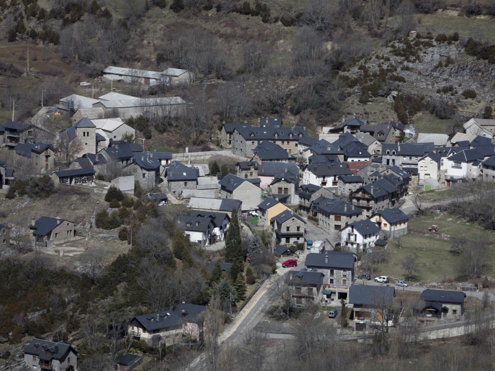 Imagen de Hoz de Jaca, una de las localidades del valle de Tena afectadas por el corte de suministro.