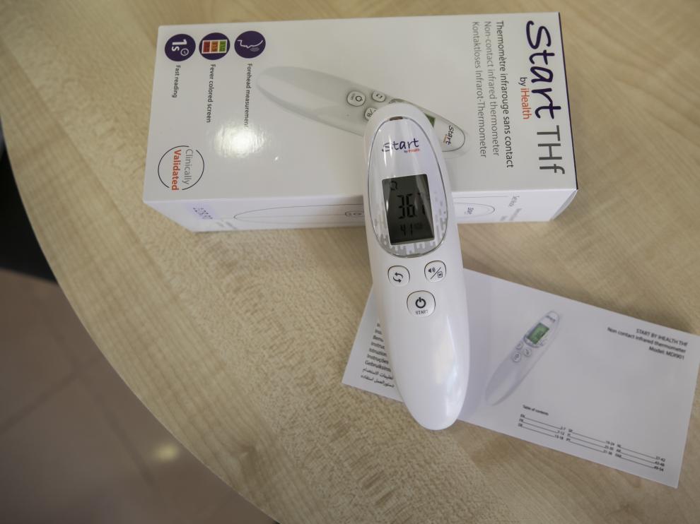 La venta de termómetros se triplica y ya llegan "con cuentagotas" a las