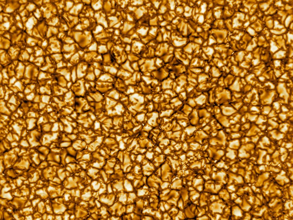 La imagen con mayor resolución jamás tomada del Sol ha sido captado por el Telescopio Solar Daniel K. Inouye.