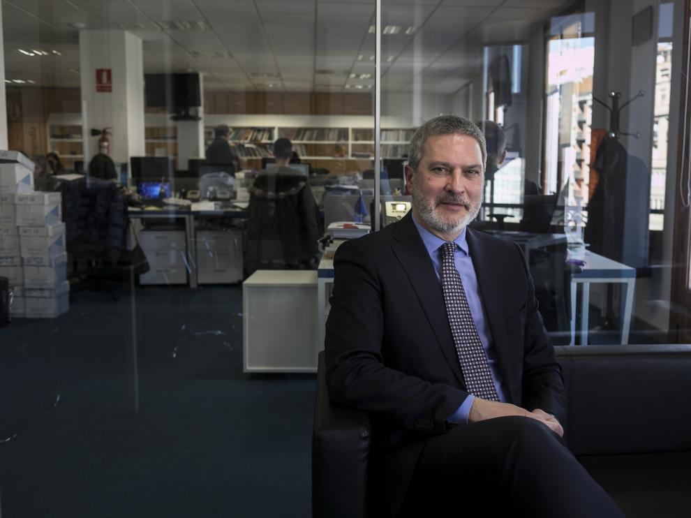 Josep Ramon Bosch, secretario general del nuevo partido Lliga Democràtica, en la redacción de Heraldo.