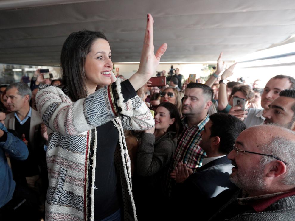 La portavoz de Ciudadanos en el Congreso de los Diputados y candidata a presidir la formación naranja, Inés Arrimadas, celebra en Valencia un encuentro con afiliados bajo el lema "Unidos y adelante" de cara a la Asamblea del partido del próximo mes de marzo.