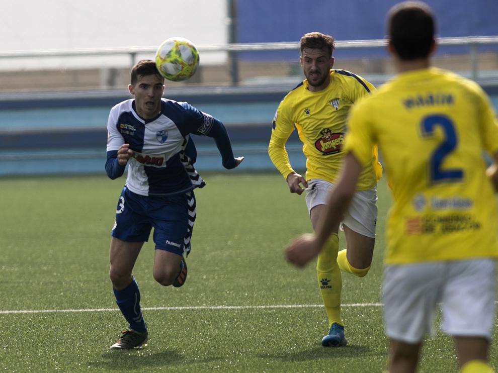 Fútbol. Segunda B- CD Ebro vs. SD Ejea.