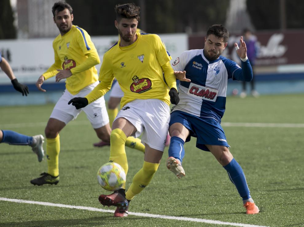 Fútbol. Segunda B- CD Ebro vs. SD Ejea.