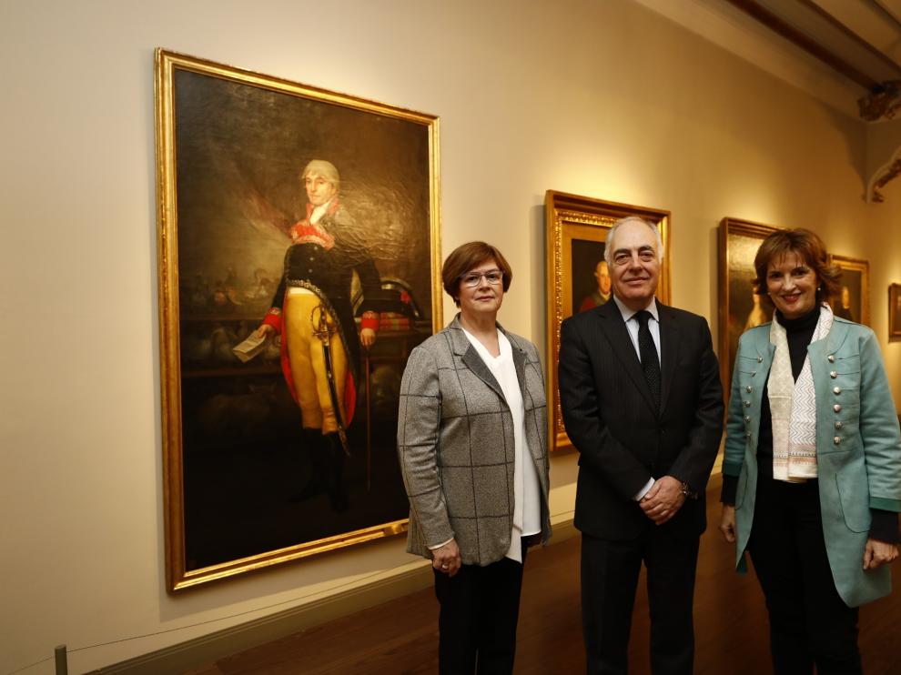 Rosario Añaños, José Luis Rodrigo y Maite Ciriza, en el Museo Goya.