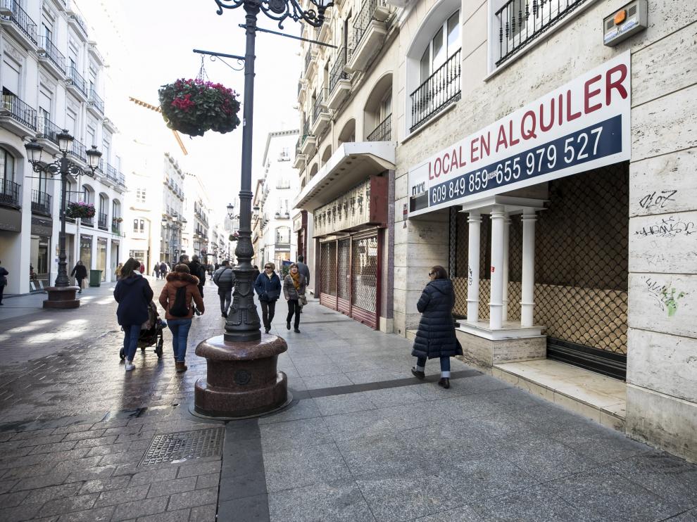 Local en alquiler en la calle Alfonso de Zaragoza.