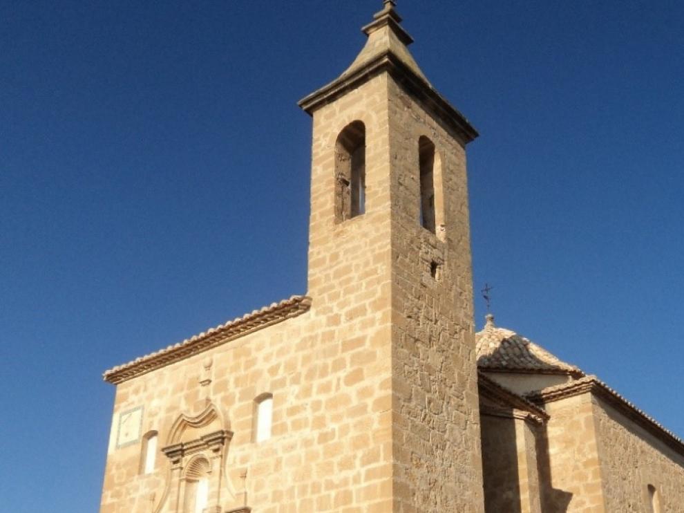 Iglesia restaurada en Valjunquera.