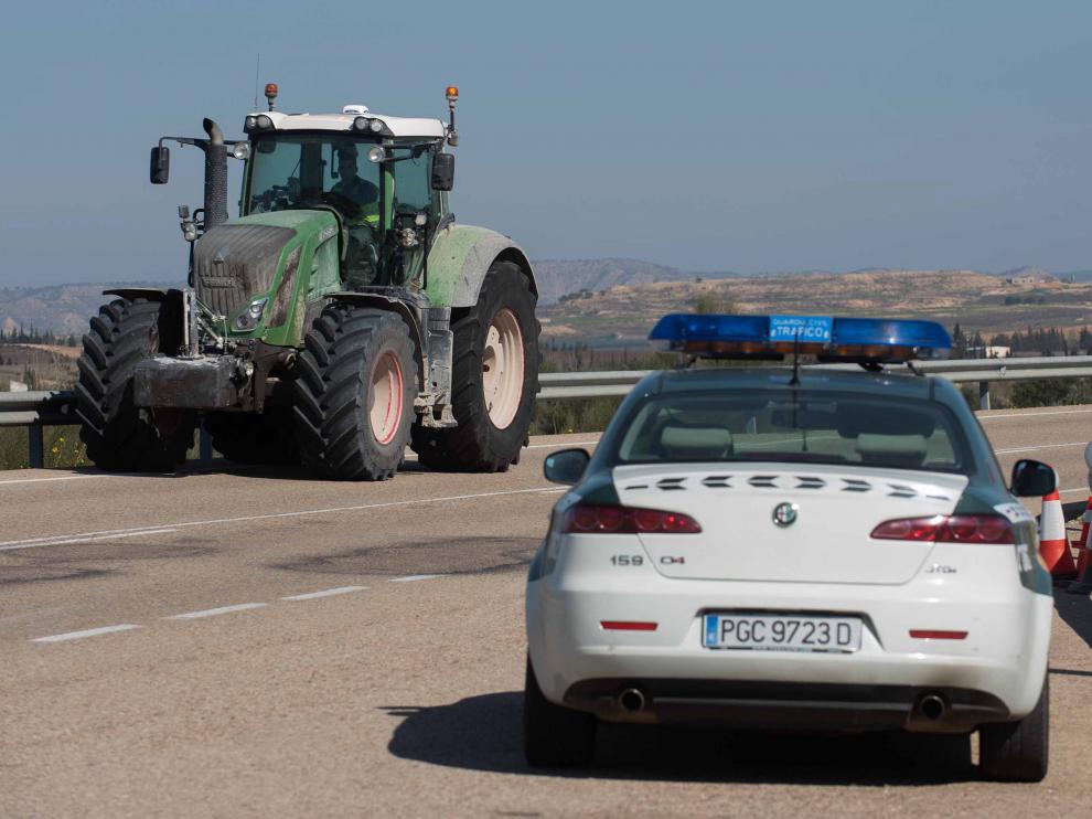 Accidente en la A-230 en Caspe