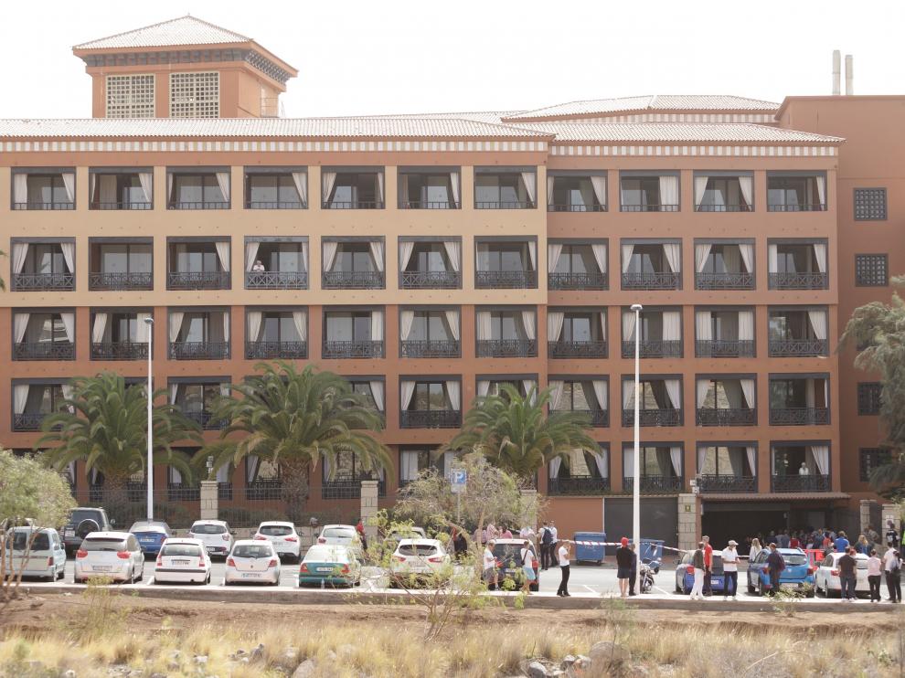 Clientes del hotel del italiano en Tenerife, controlados en espera de pruebas