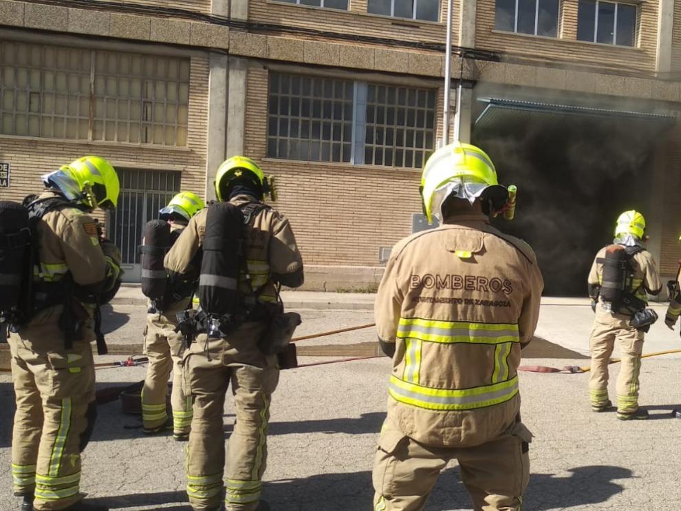 El incendio ha tenido lugar en la nave de la empresa en el polígono El Portazgo.