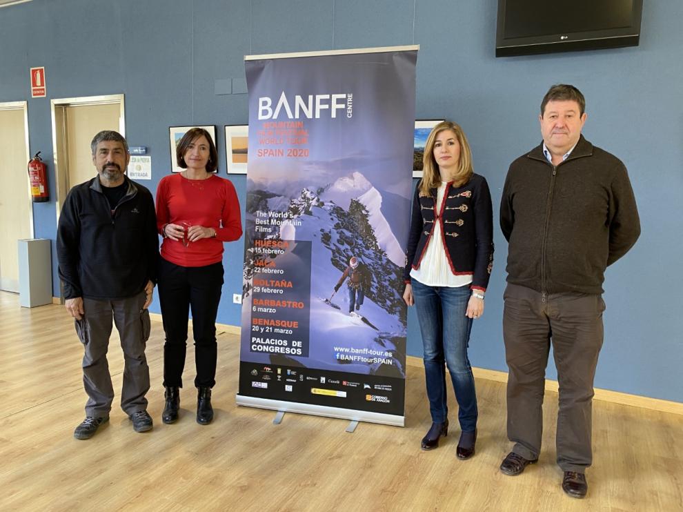 Jesús Bosque, Ana Escartín, Belinda Pallás y José Masgrau, en la presentación del BANFF Mountain Film Festival World Tour Spain