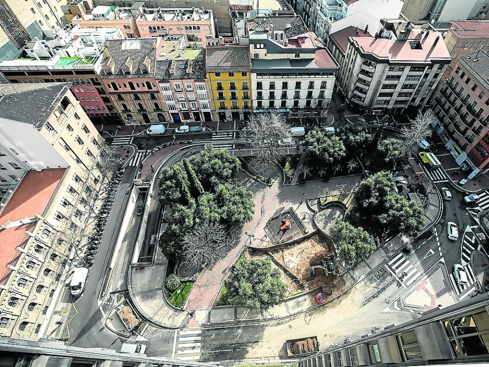 Vista aérea de la plaza de Salamero después del cierre parcial del parquin.