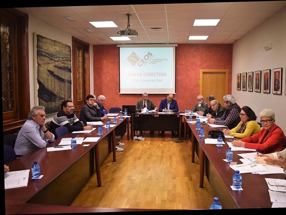 Reunión de la junta directiva de CEOS-Cepyme Huesca este jueves