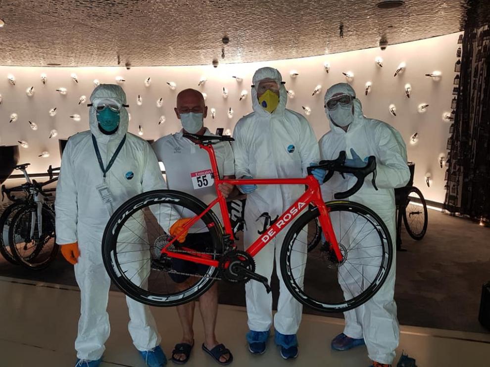 El Team Cofidis se encuentra en cuarentena en los Emiratos Árabes Unidos
