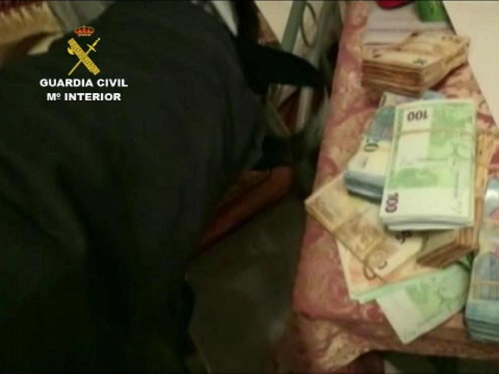 Dinero incautado en la operación