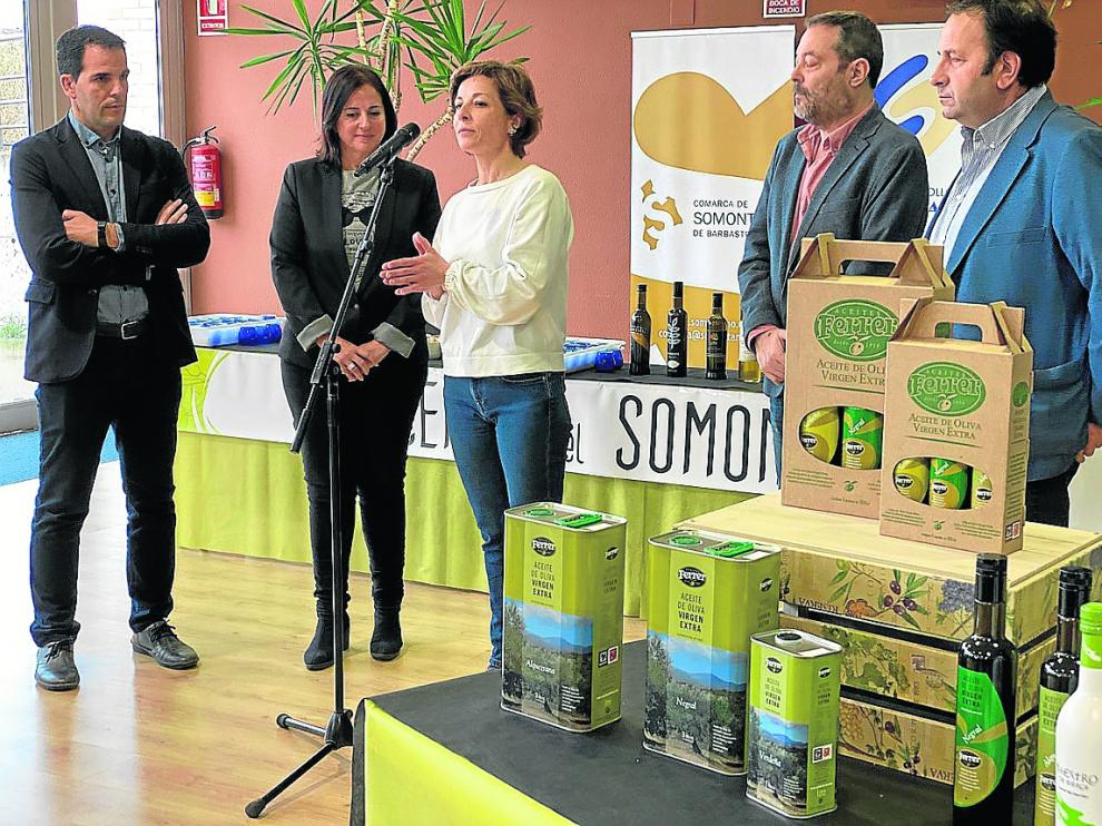 Presentación de los aceites elaborados en la comarca del Somontano.