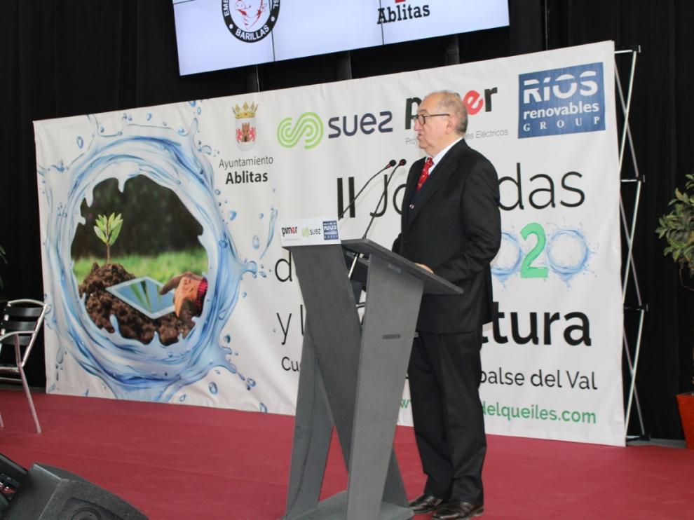 El secretario de la Junta Central de Usuario, Ángel Aznar, durante la presentación de la jornada.